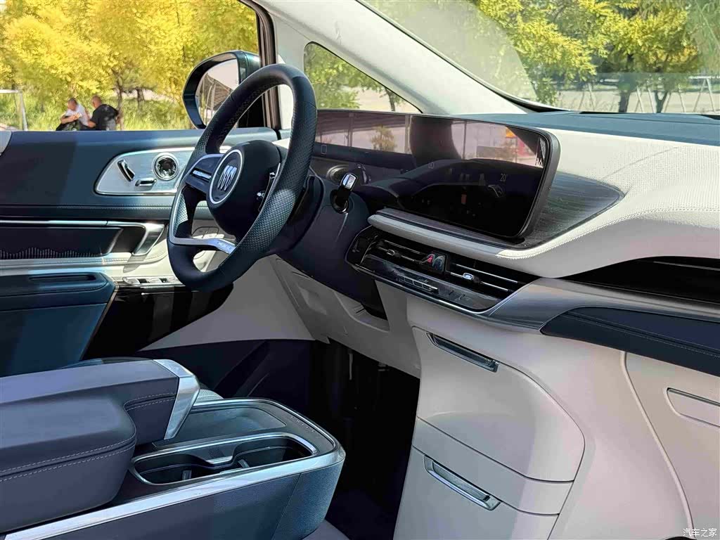 Buick Century, 2024 11