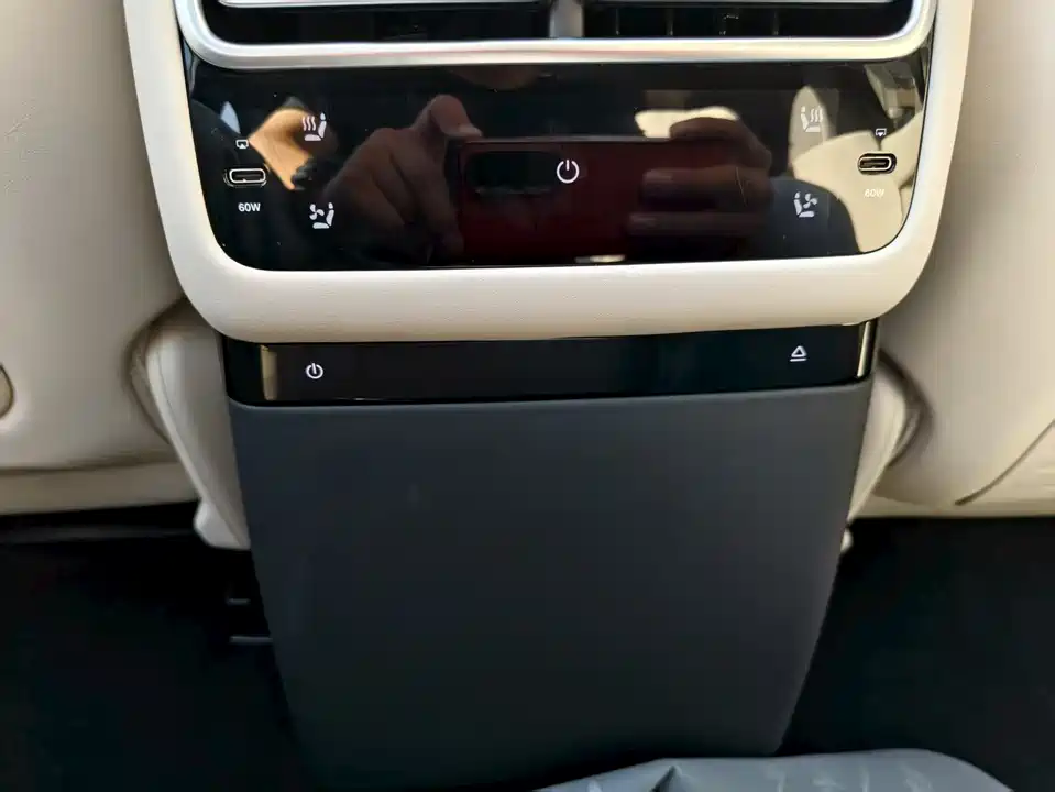 Li Auto Ideal L7