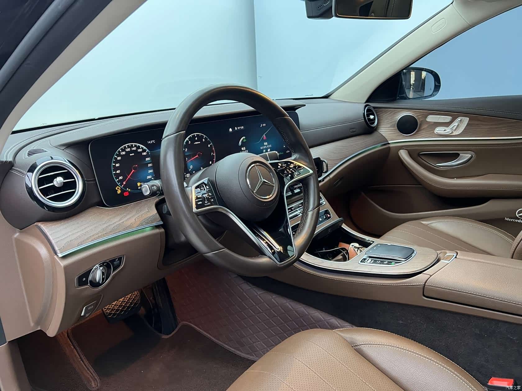 Mercedes-Benz E-Class, 2021 4