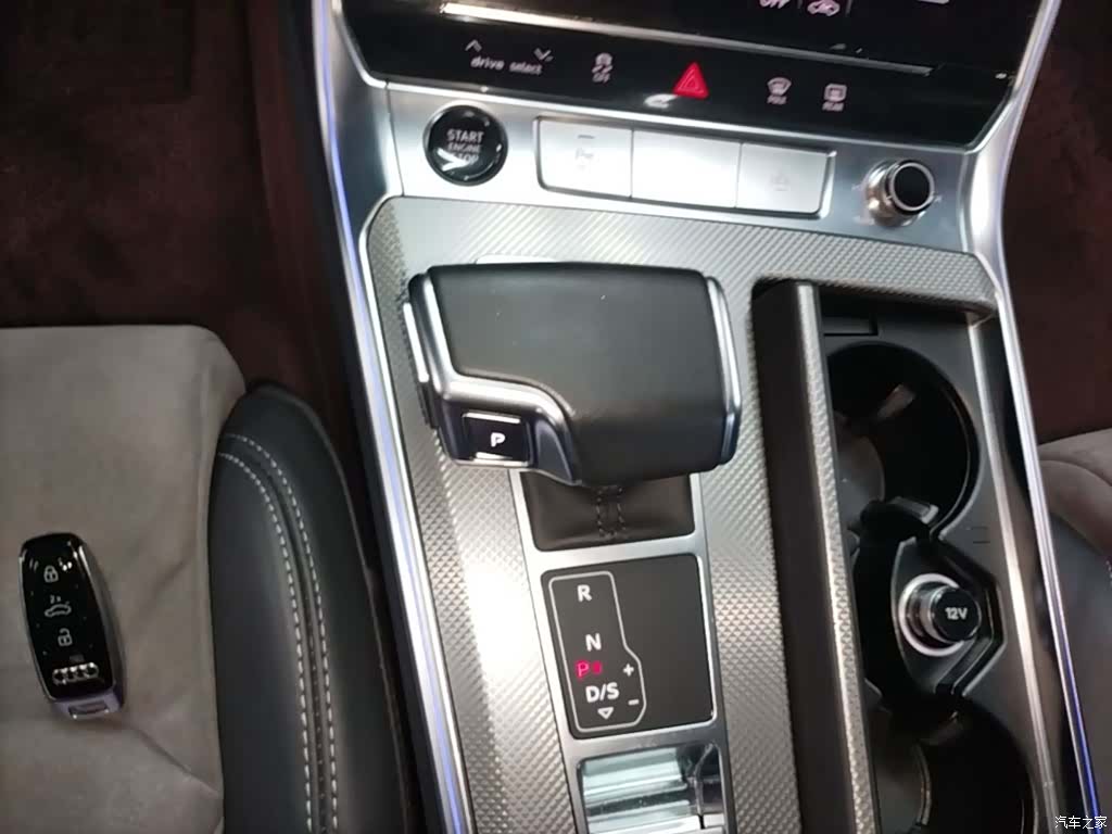 Audi A6L, 2023 14