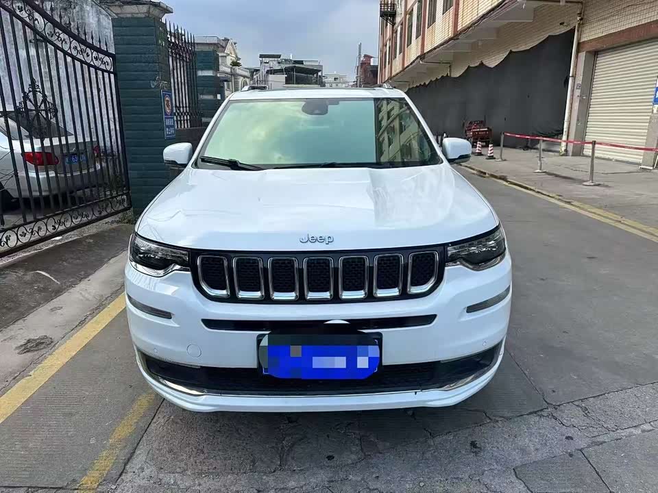 Jeep Grand Commander