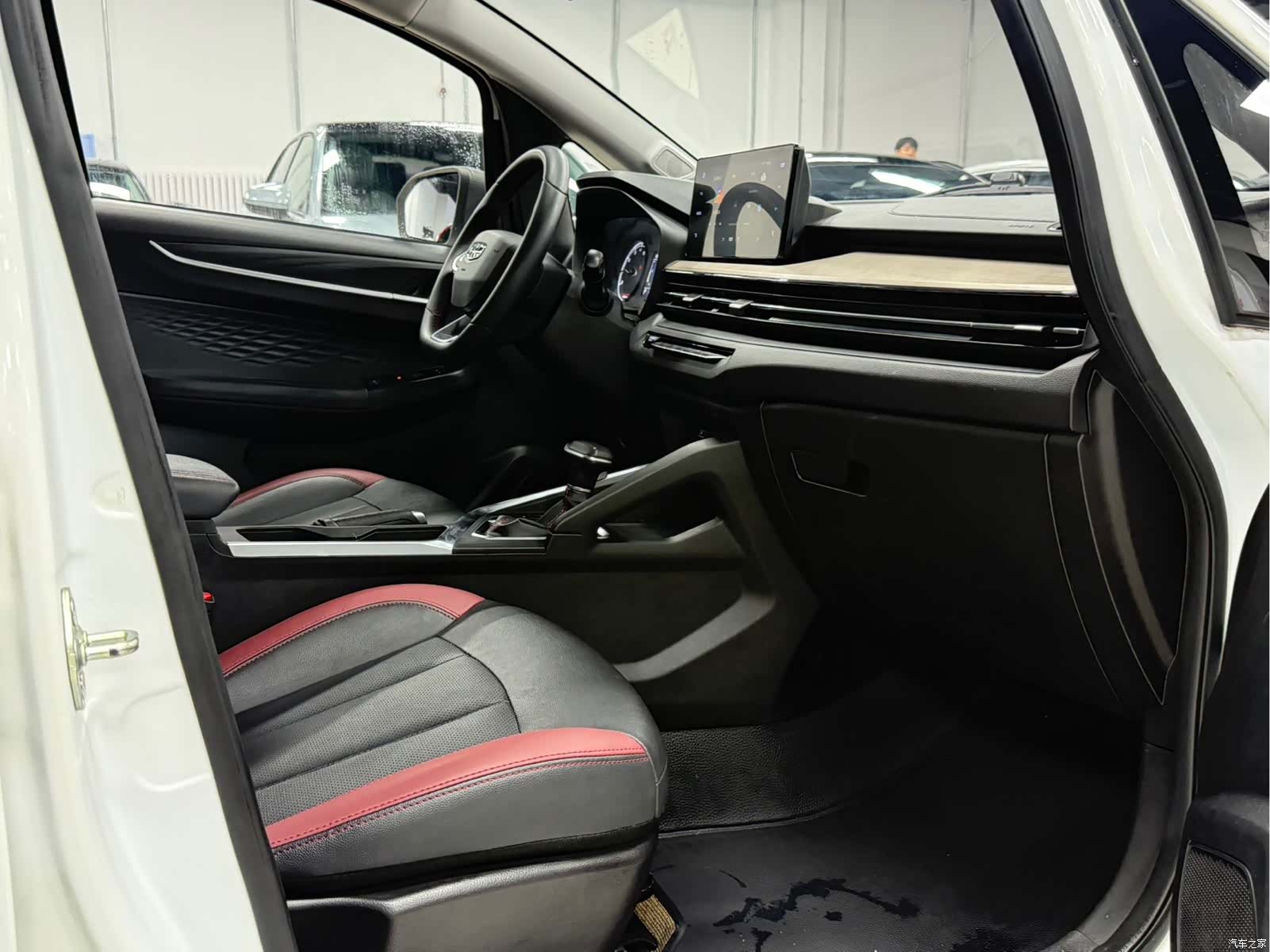 Geely X3, 2022 19