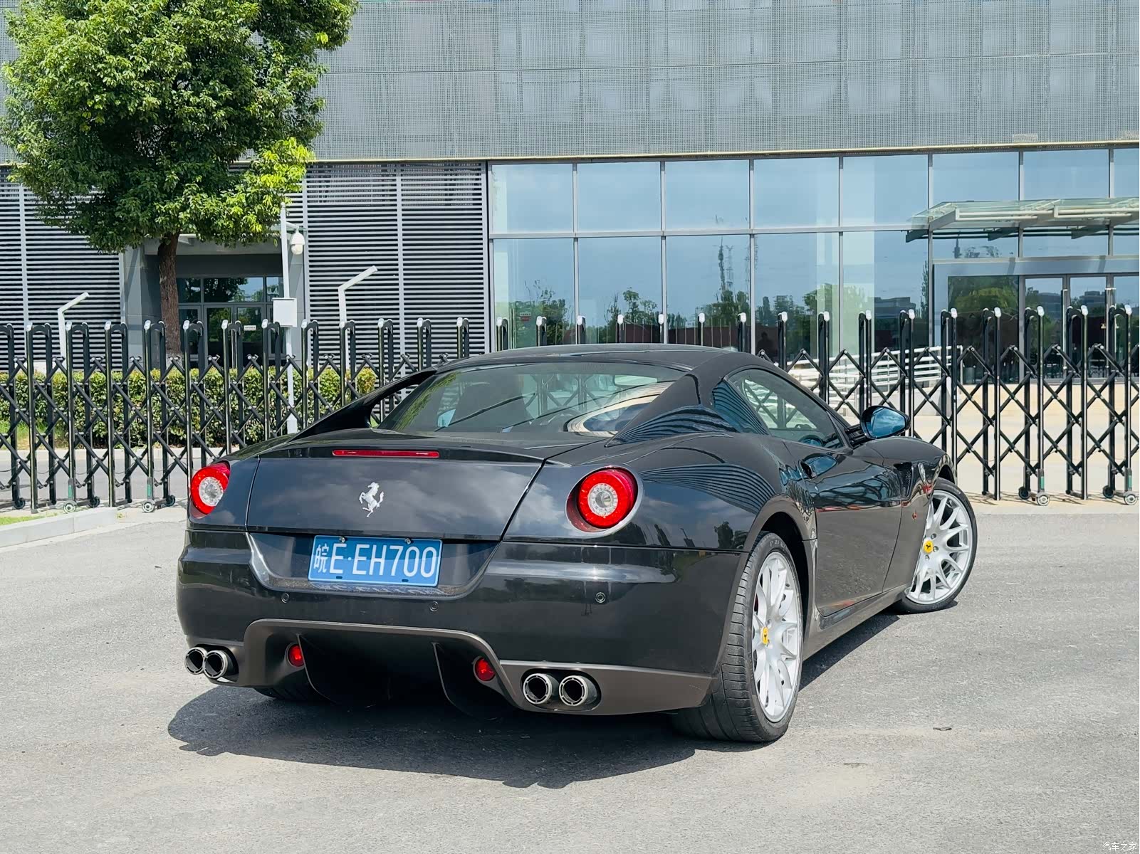 Ferrari 599, 2009 6