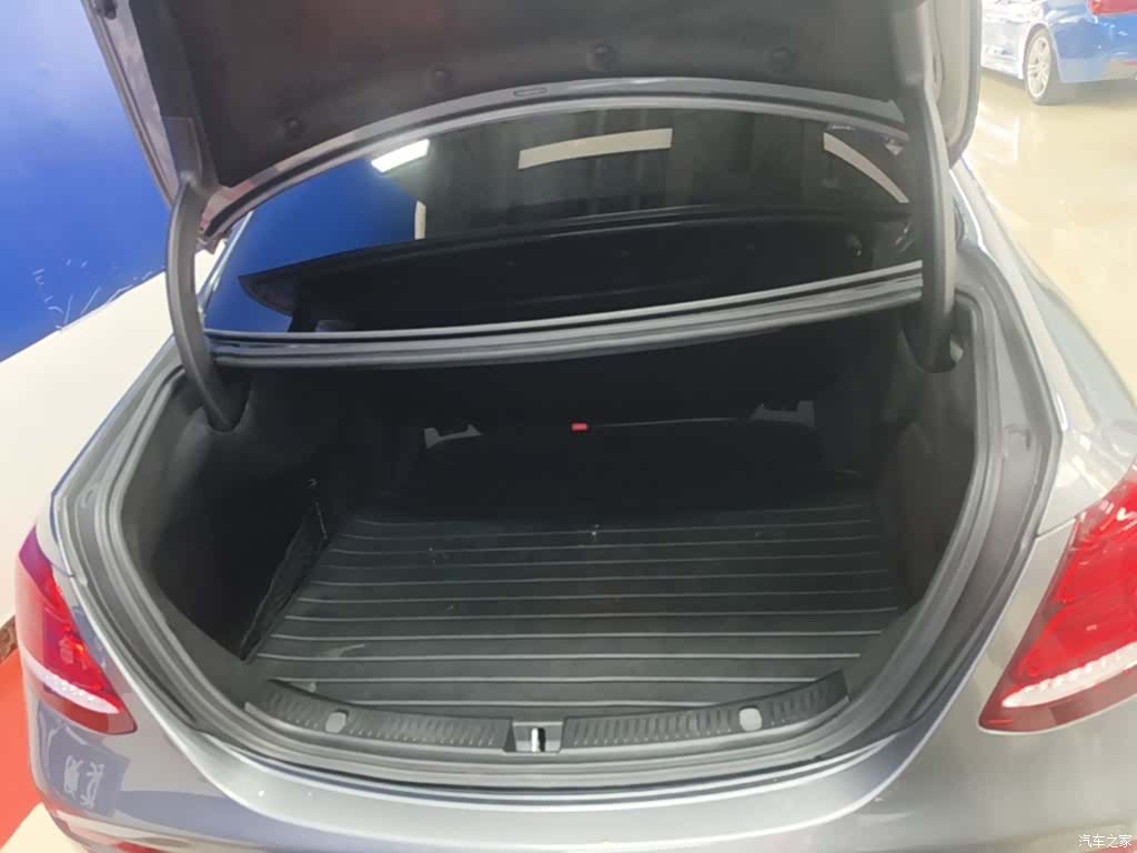 Mercedes-Benz E-Class, 2017 19