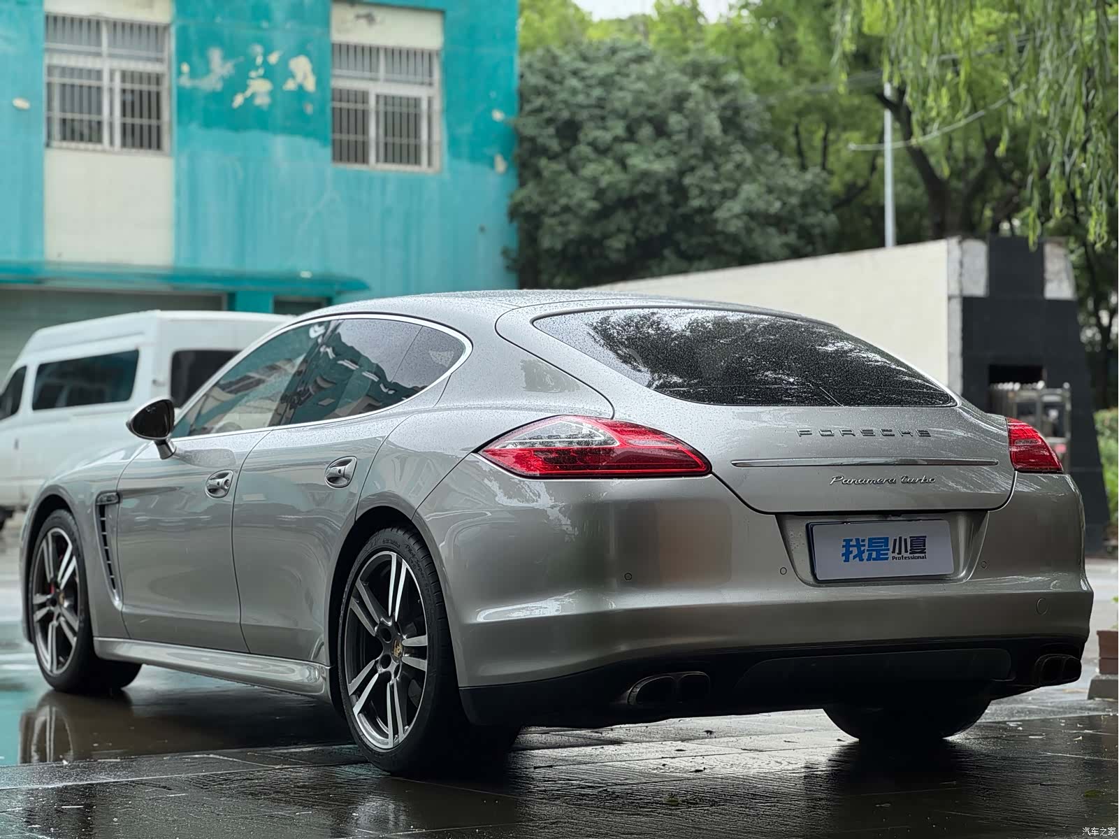 Porsche Panamera, 2010 4