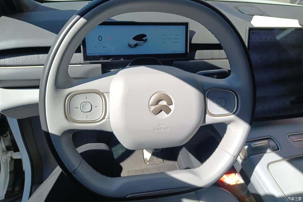 NIO ES8, 2023 15