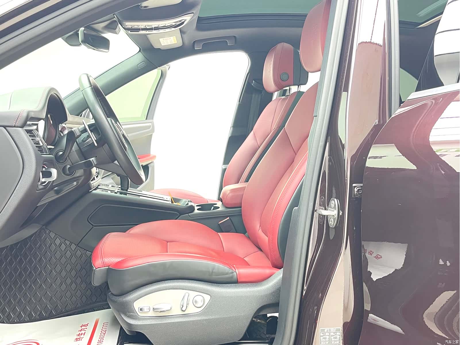 Porsche Macan, 2023 8