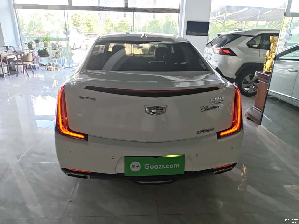 Cadillac XTS, 2019 6