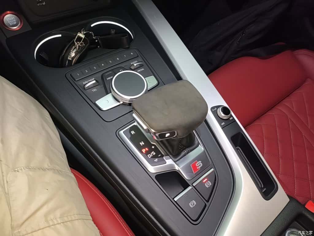 Audi A4, 2020 14