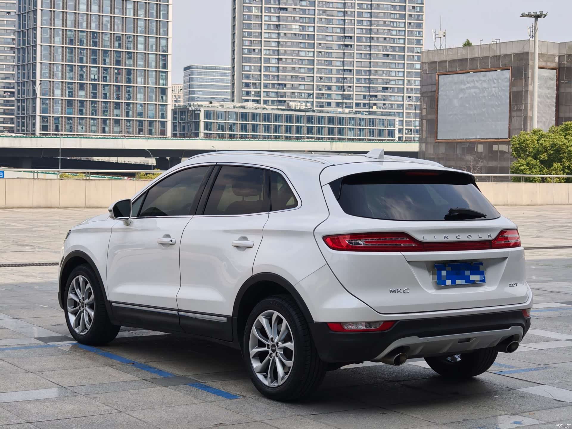 Lincoln MKC, 2017 4