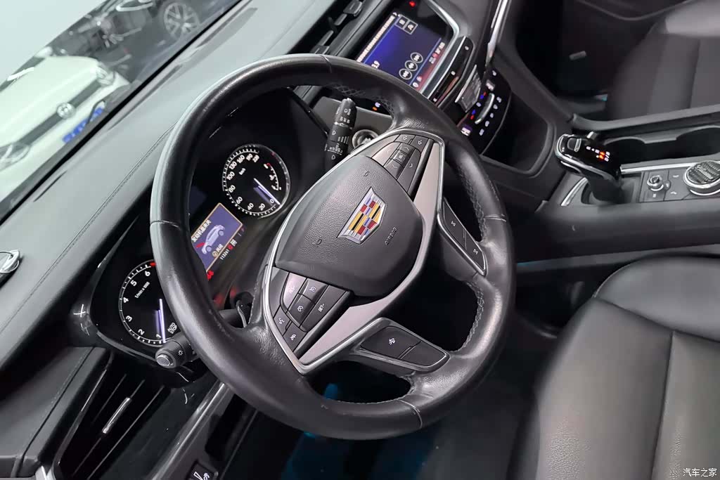 Cadillac XT5, 2021 15