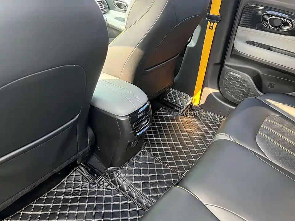 Trumpchi Shadow Leopard