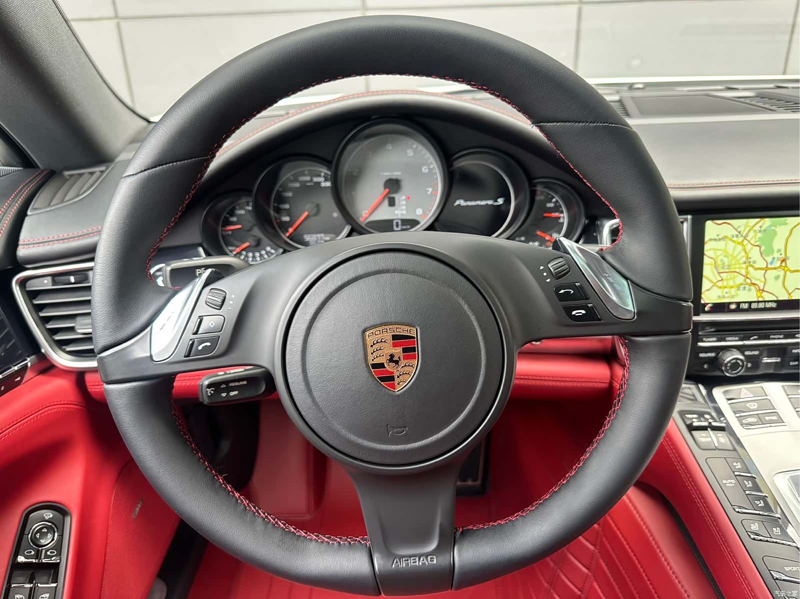 Porsche Panamera, 2016 10