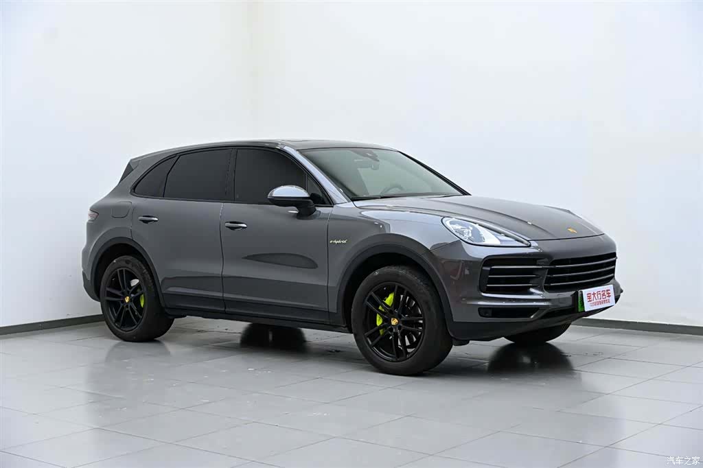 Porsche Cayenne, 2023 4