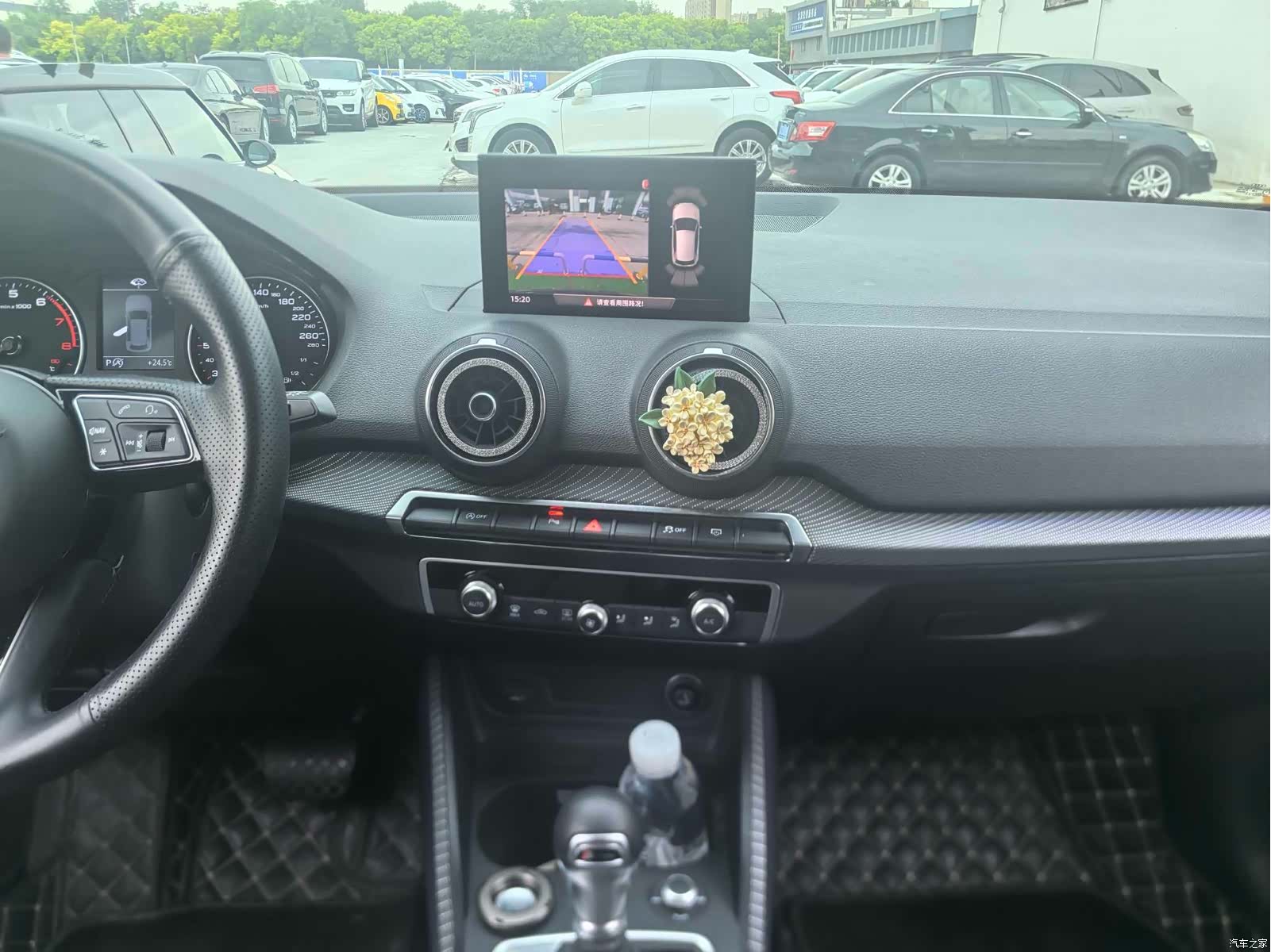 Audi Q2L, 2021 12