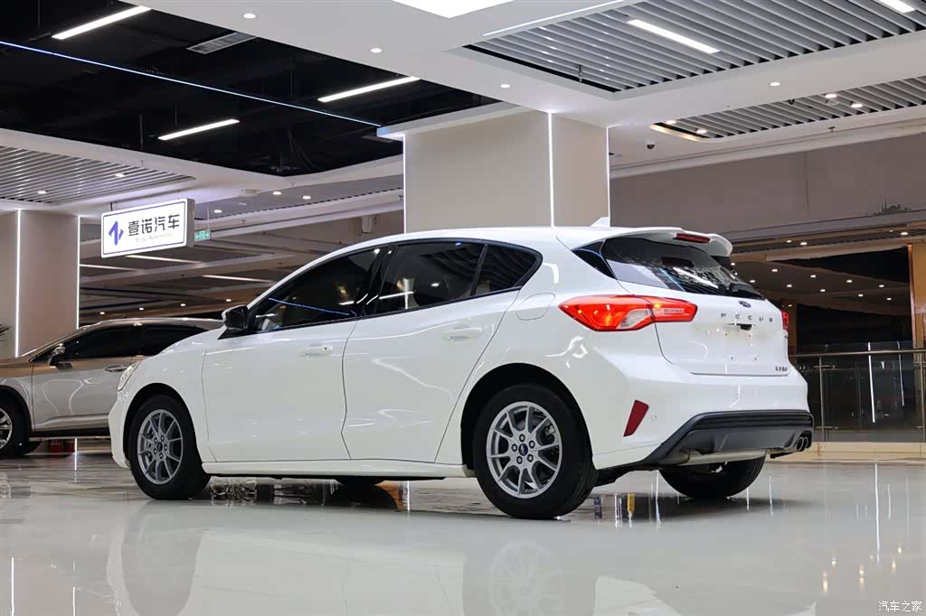 Ford Focus, 2020 4