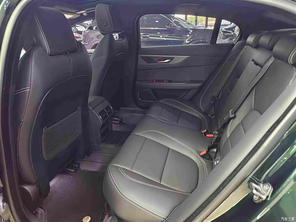 Land Rover XEL, 2023 11