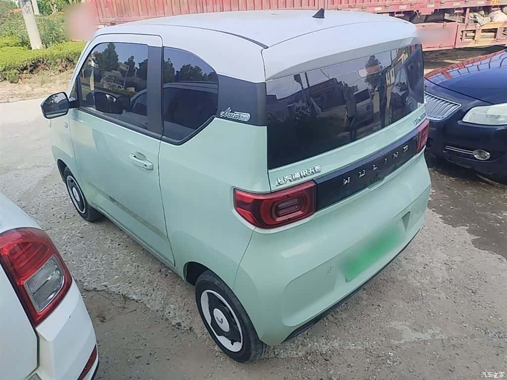 Wuling MINIEV, 2022 все фото