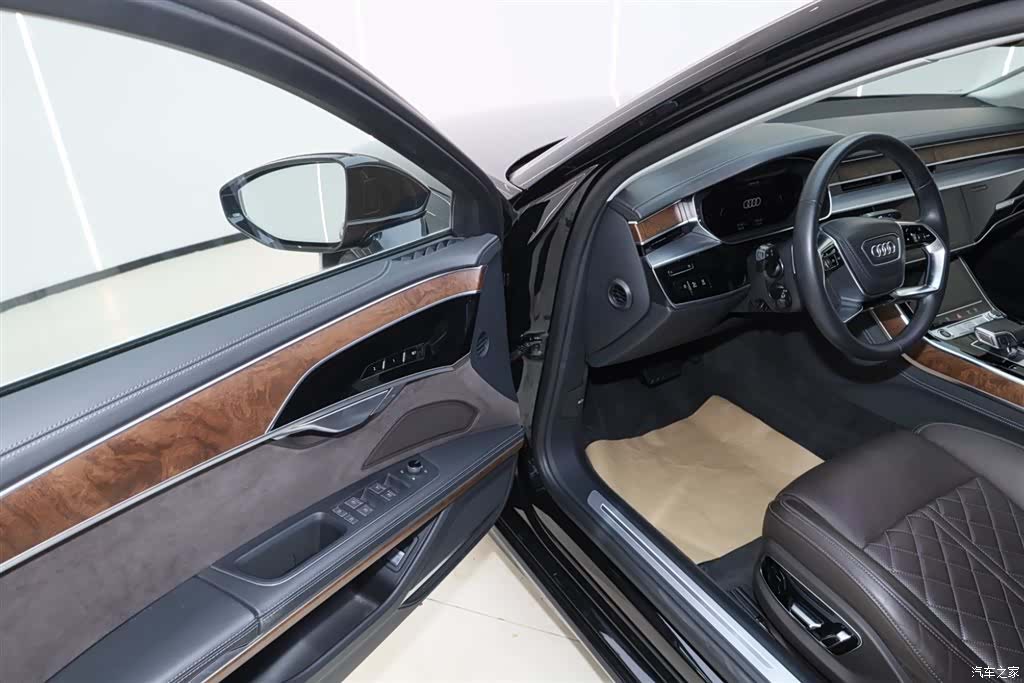 Audi A8L, 2023 29