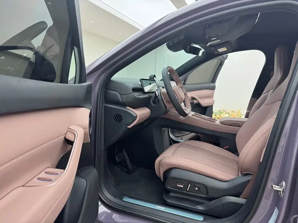 NIO EC6