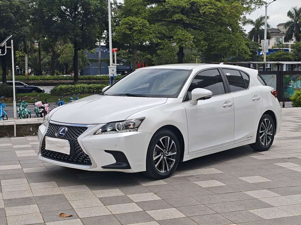 Lexus CT