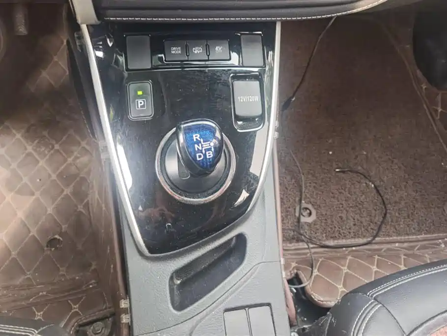 Toyota Corolla dual engine E+