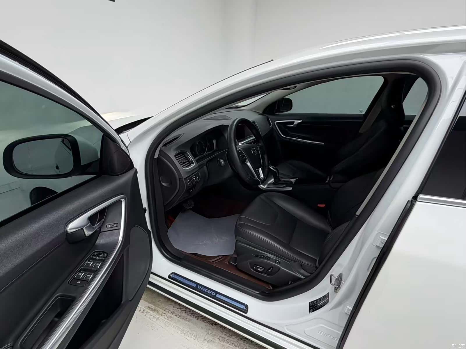 Volvo S60, 2019 11