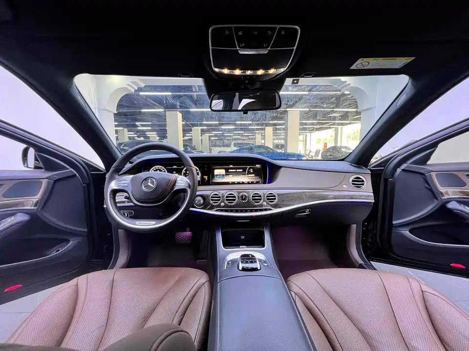 Mercedes-Benz S-class Mercedes-Benz S-class