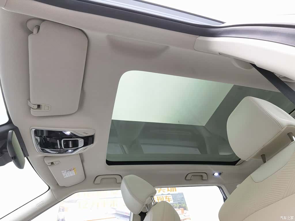 Geely Icon, 2023 14