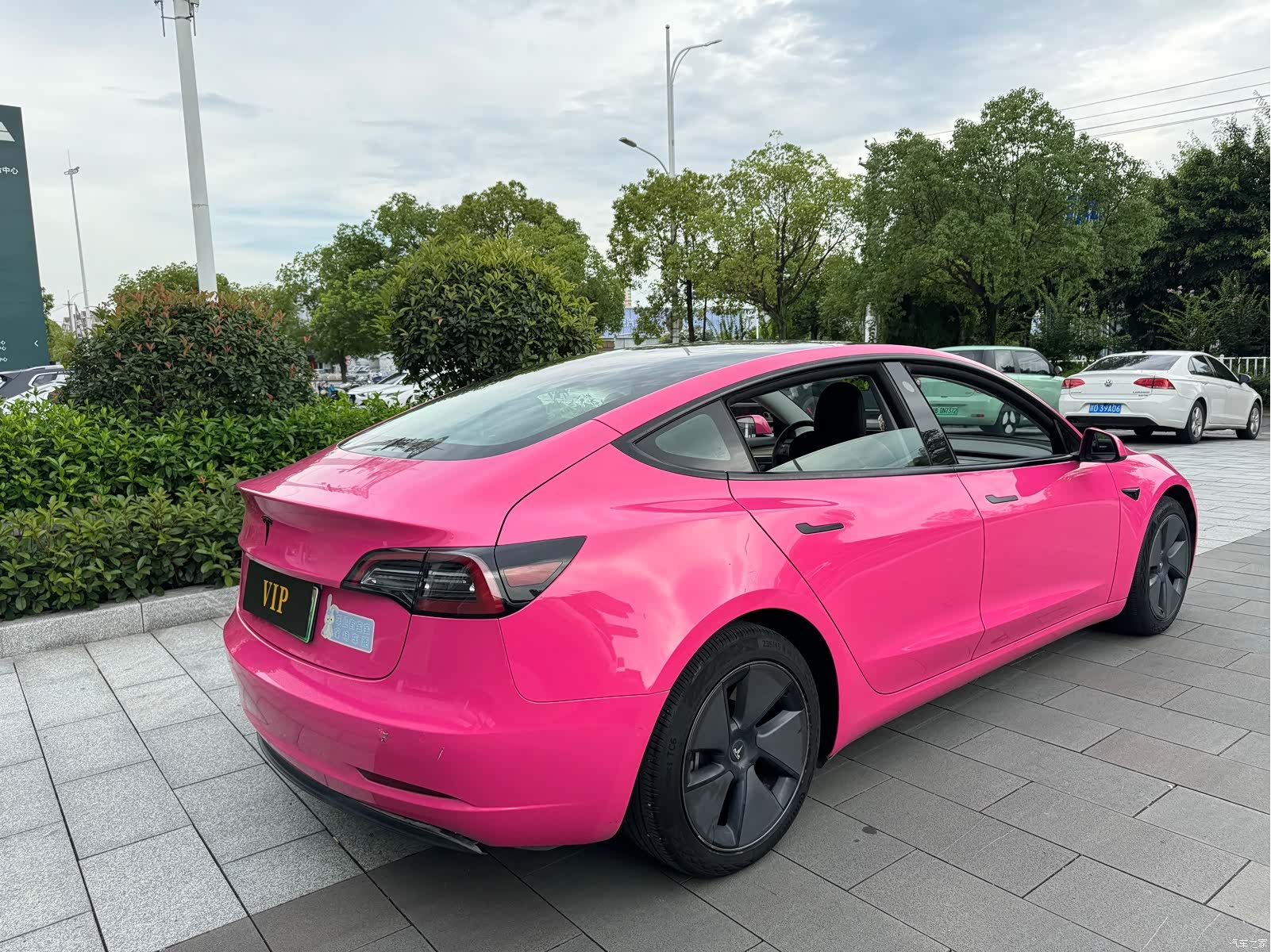 Tesla Model 3, 2021 все фото