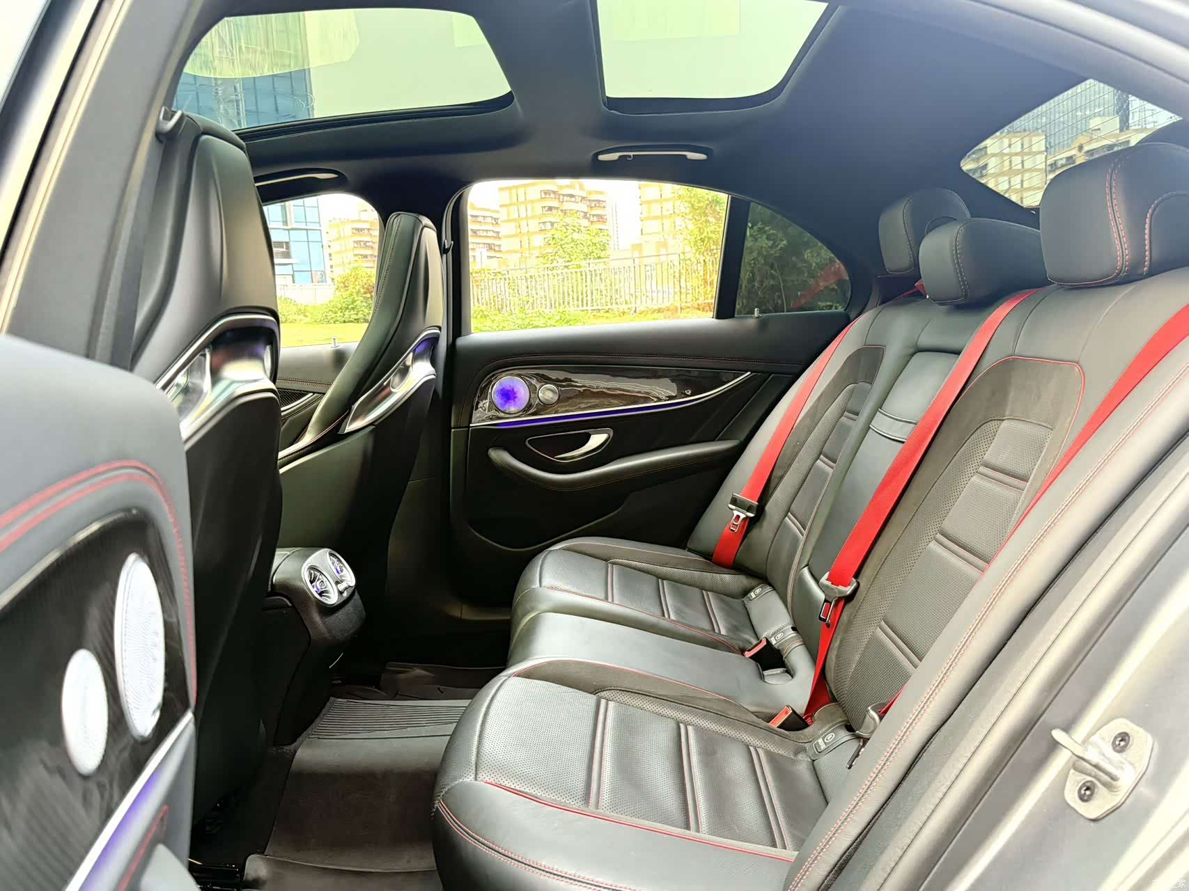 Mercedes-Benz E-Class, 2019 13