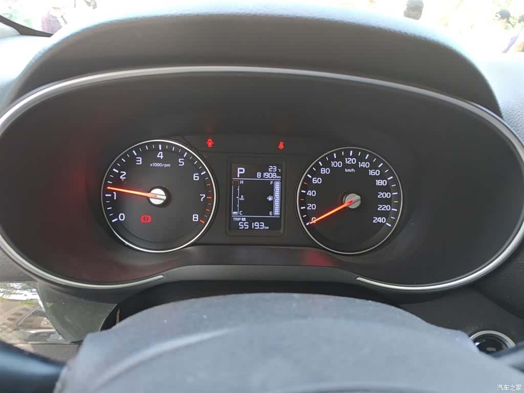 Kia KX3, 2015 7