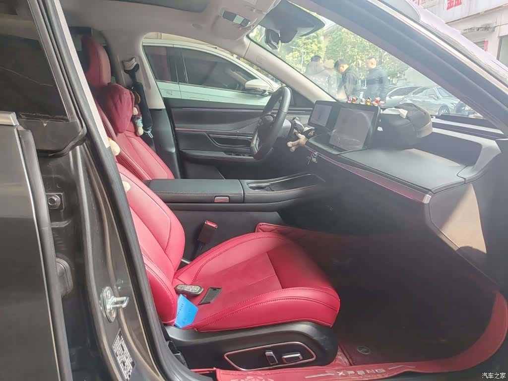Xpeng P7, 2023 7
