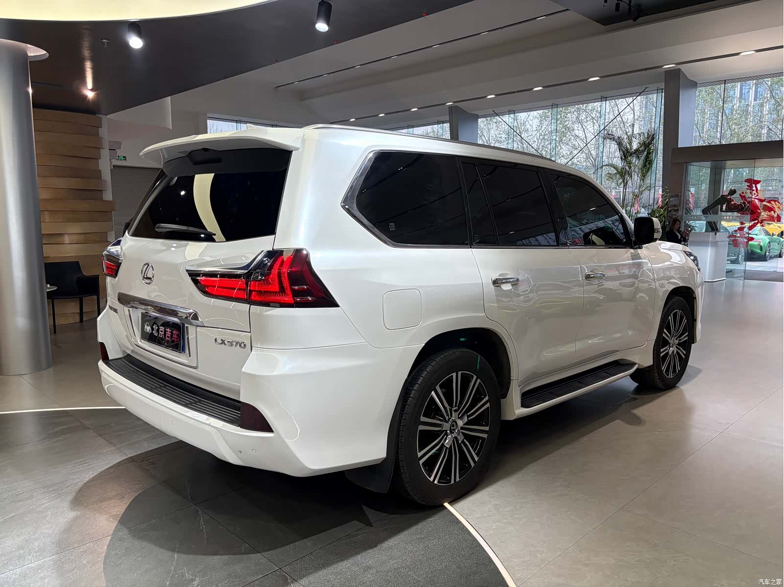 Lexus LX, 2018 все фото