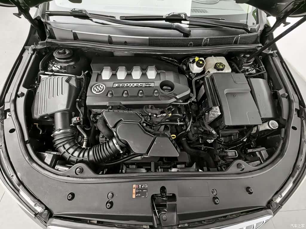 Buick LaCrosse, 2013 6