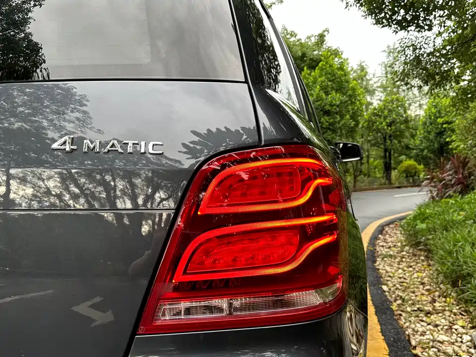 Mercedes-Benz GLK class