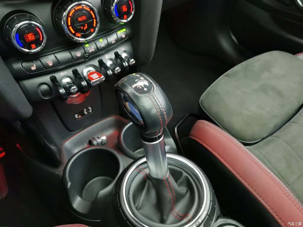 Mini Cooper, 2015 13