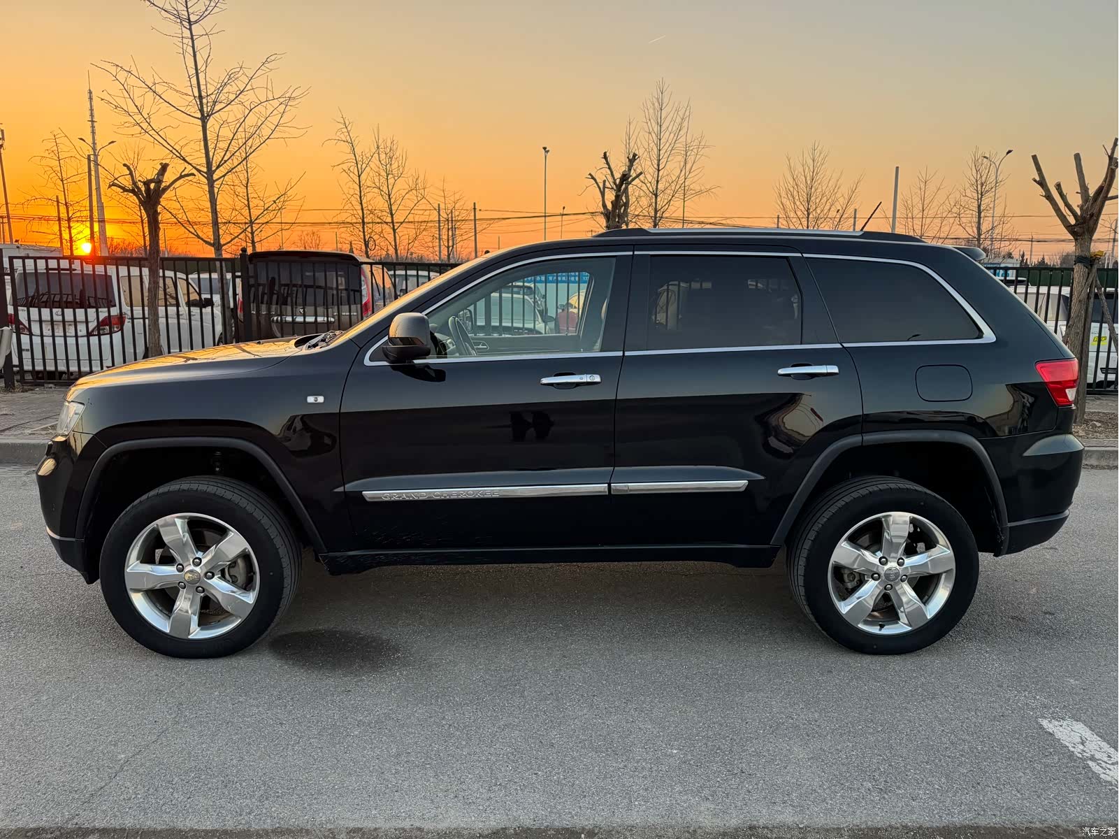 Jeep Grand Cherokee, 2013 4