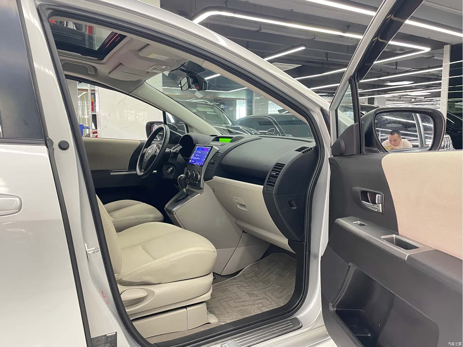 Mazda 5, 2010 10