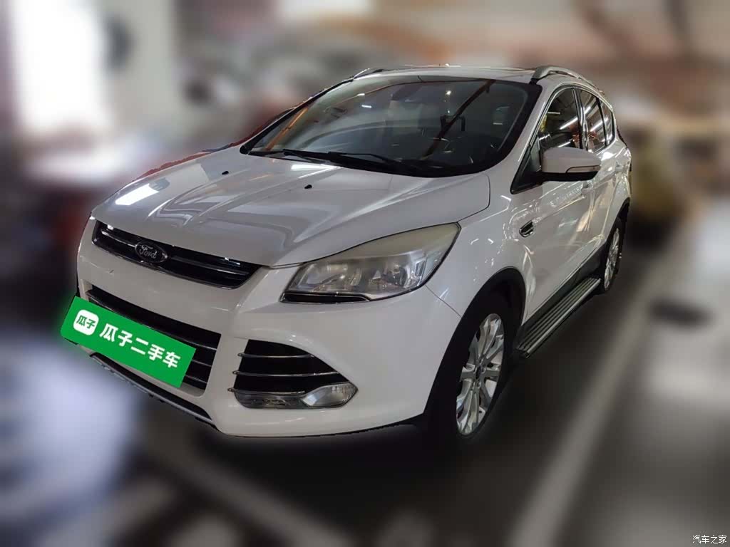 Ford Kuga, 2014 1