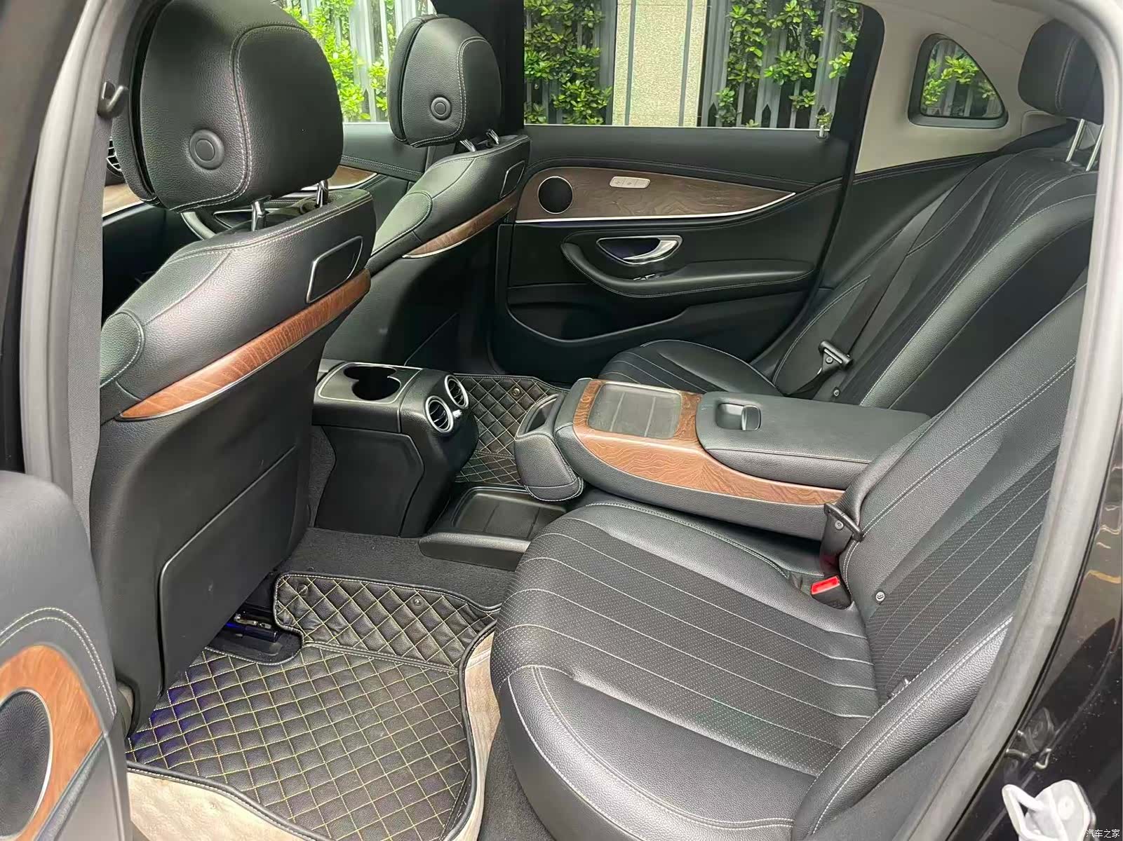Mercedes-Benz E-Class, 2018 8