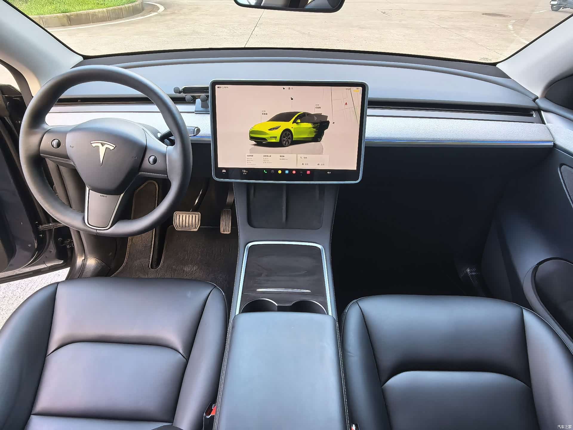 Tesla Model Y, 2024 7