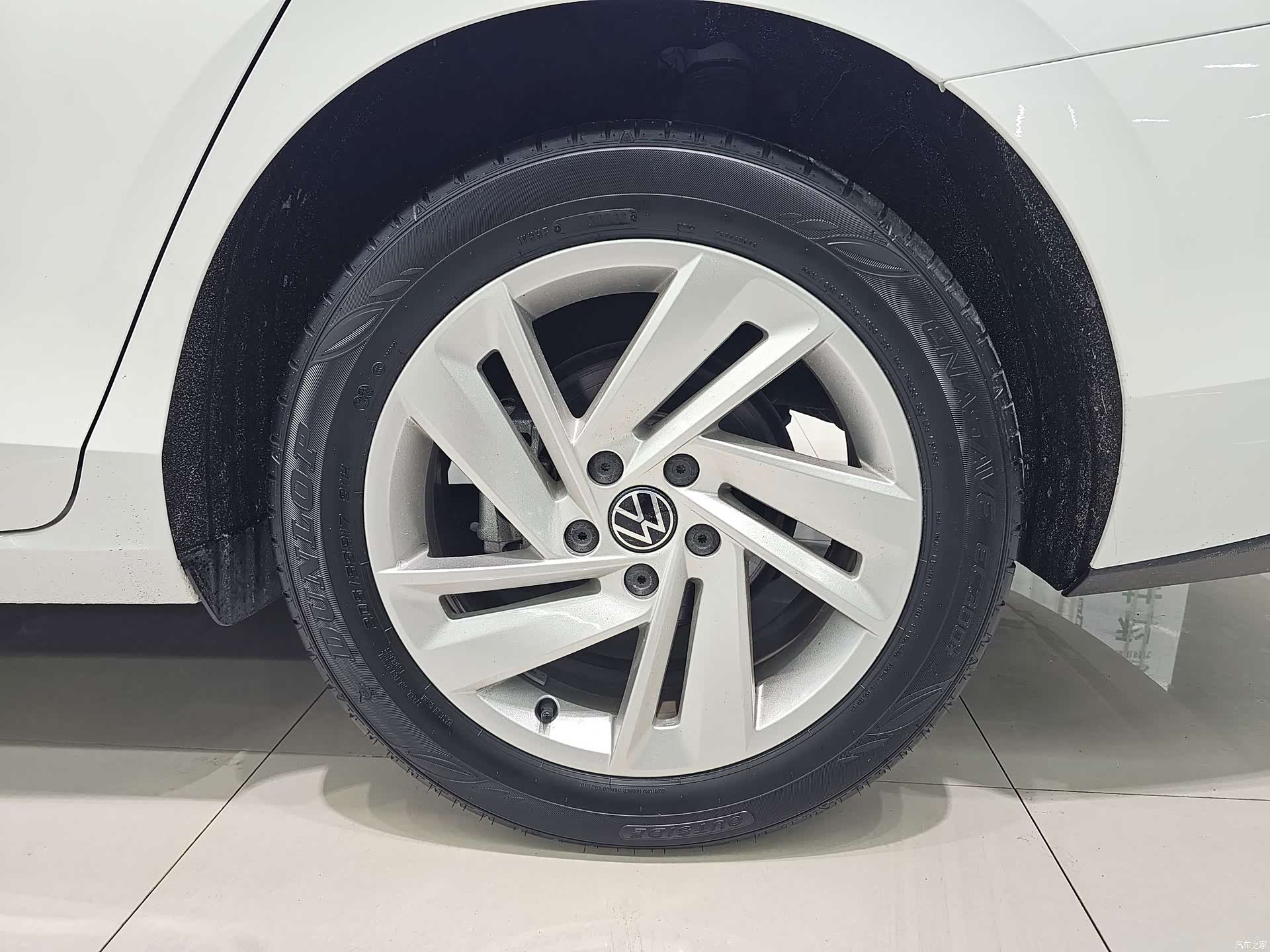 Volkswagen Lamando, 2023 11