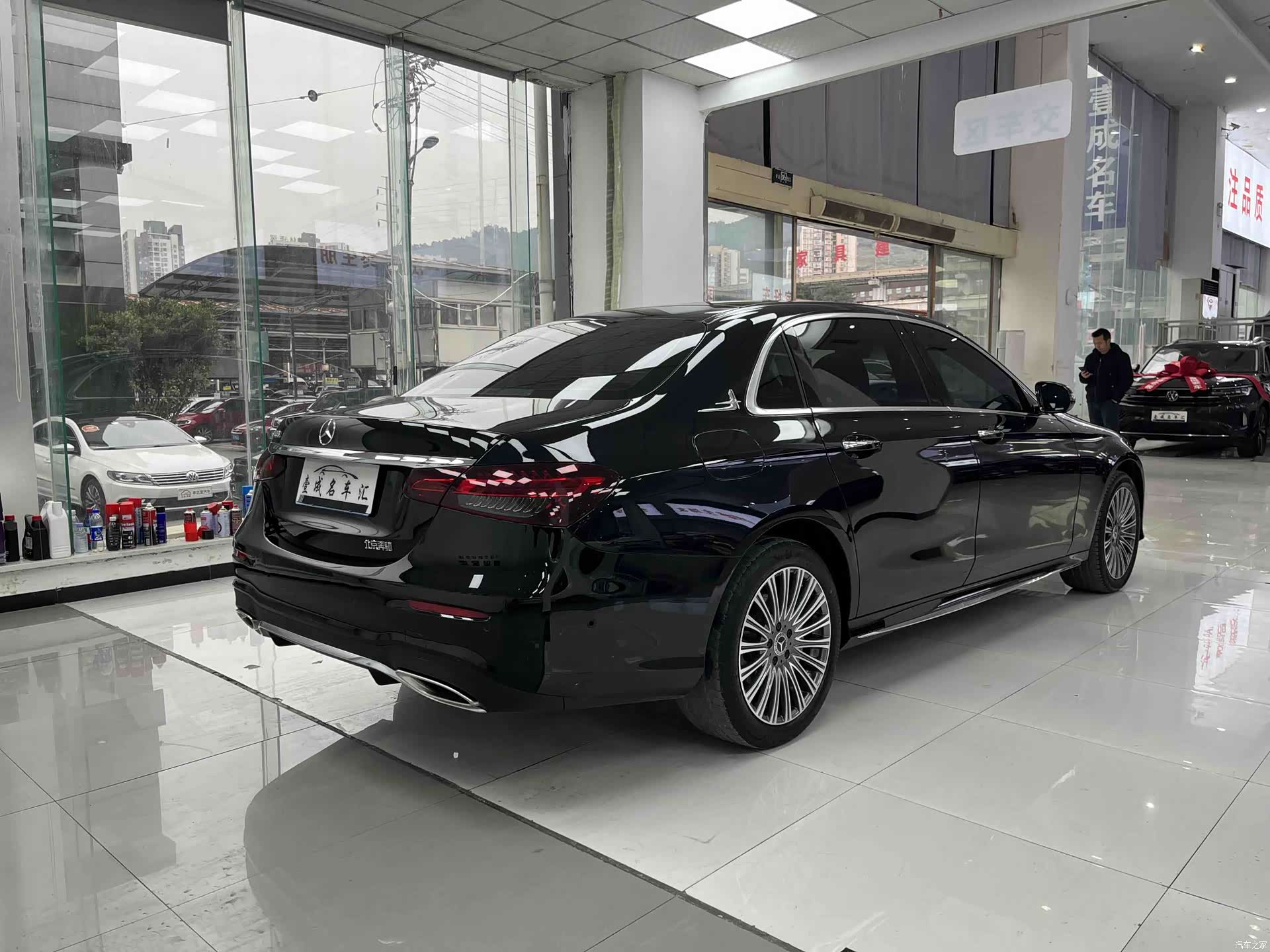 Mercedes-Benz E-Class, 2024 7