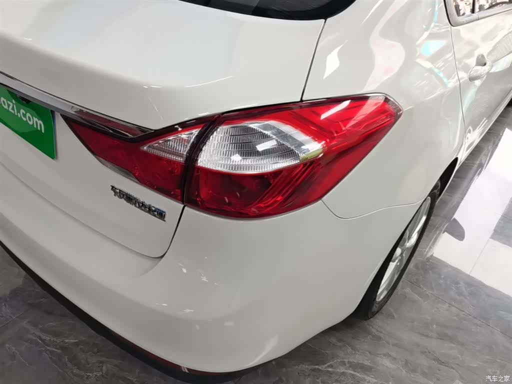 Kia K3, 2016 8