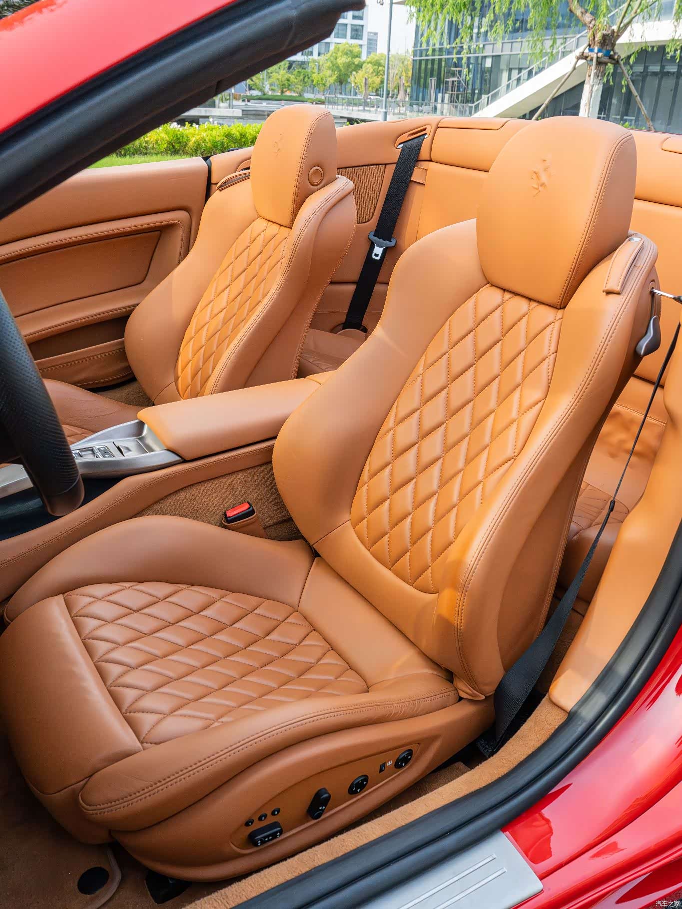 Ferrari California, 2011 15