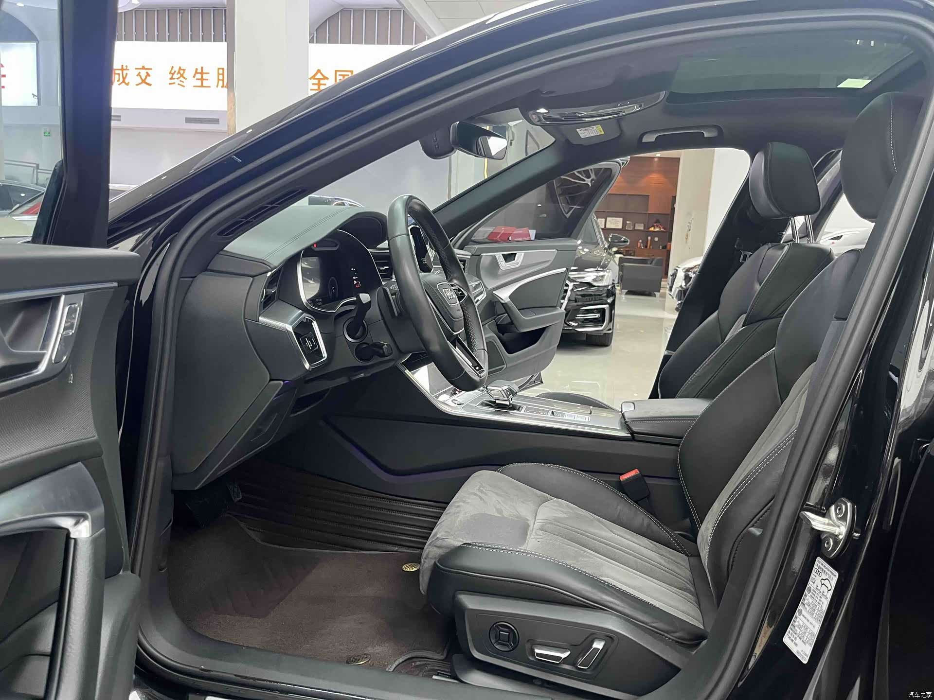 Audi A6L, 2022 4