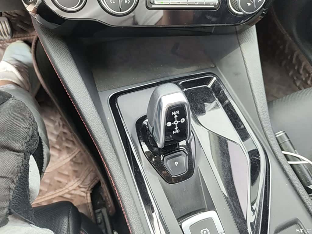 Lynk & Co 01, 2019 14