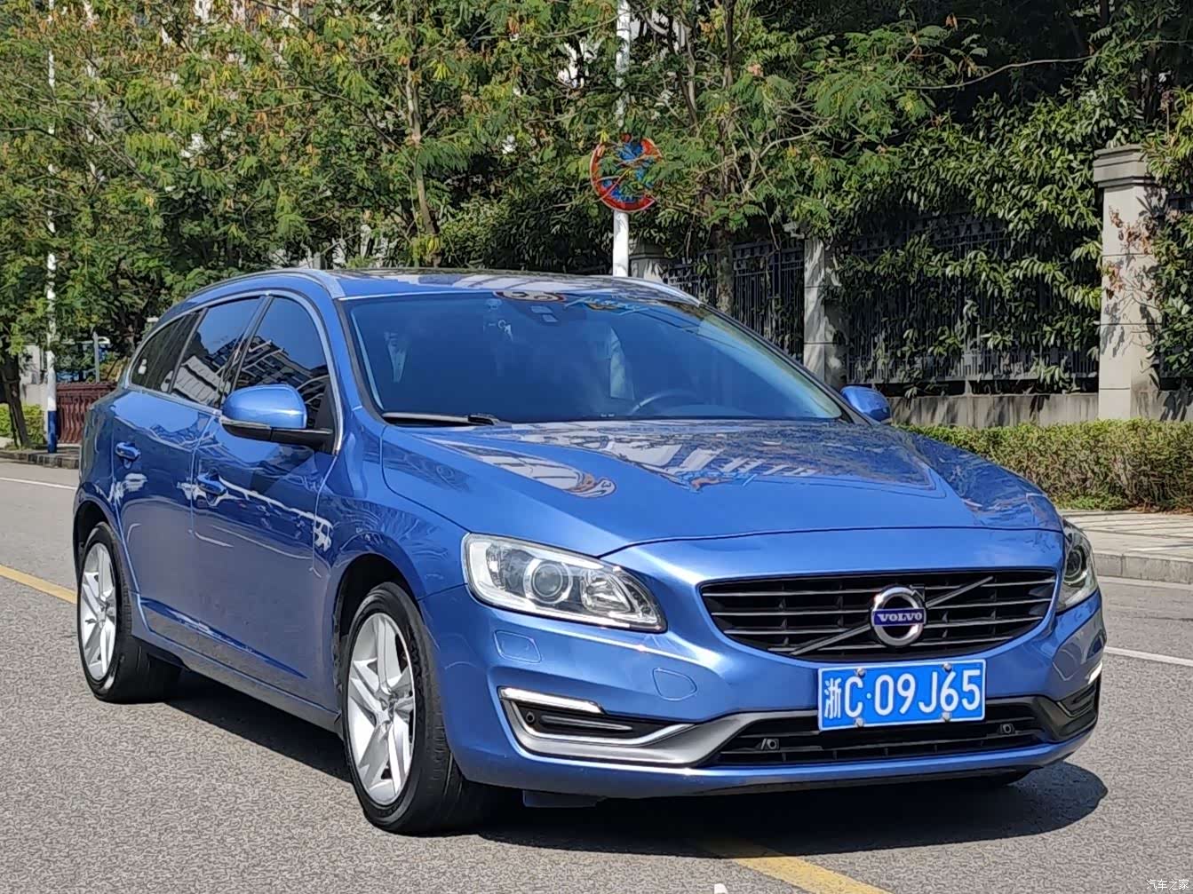 Volvo V60, 2014 7