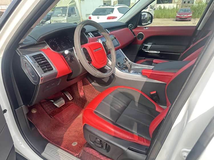Land Rover Range Rover Sport Land Rover Range Rover Sport